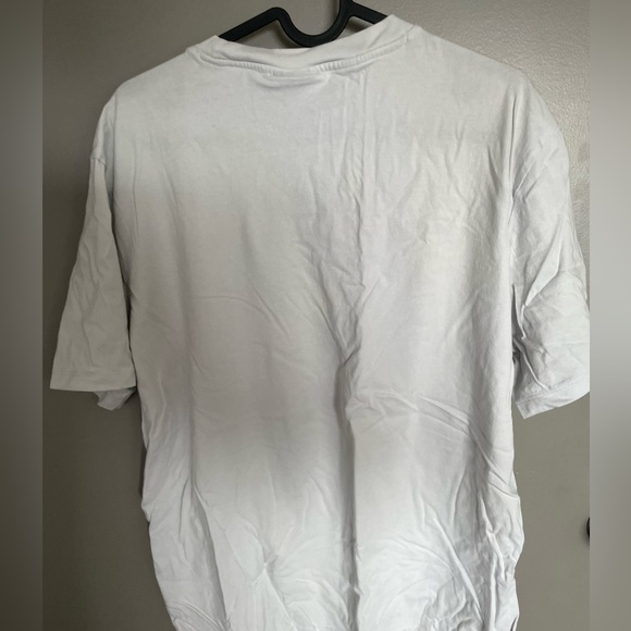 Men H&M T-Shirt - Picture 2 of 3